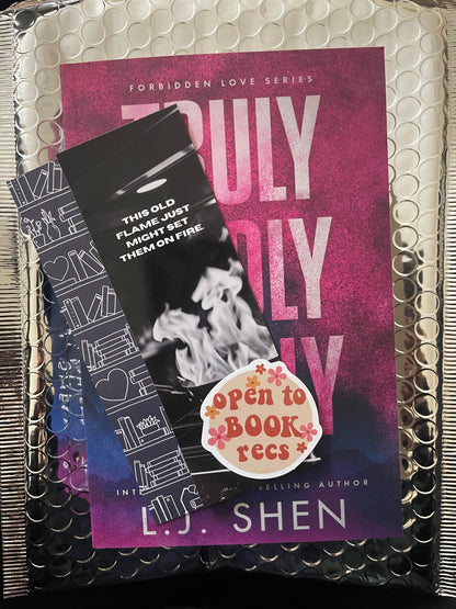 Reader's Choice: Book of the Month